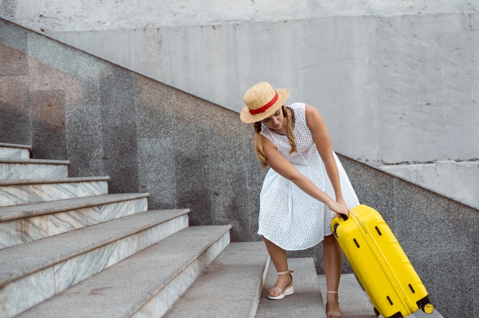 Heavy suitcase